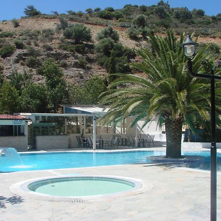 Hotel Neos Ikaros Agia Galini Exterior foto